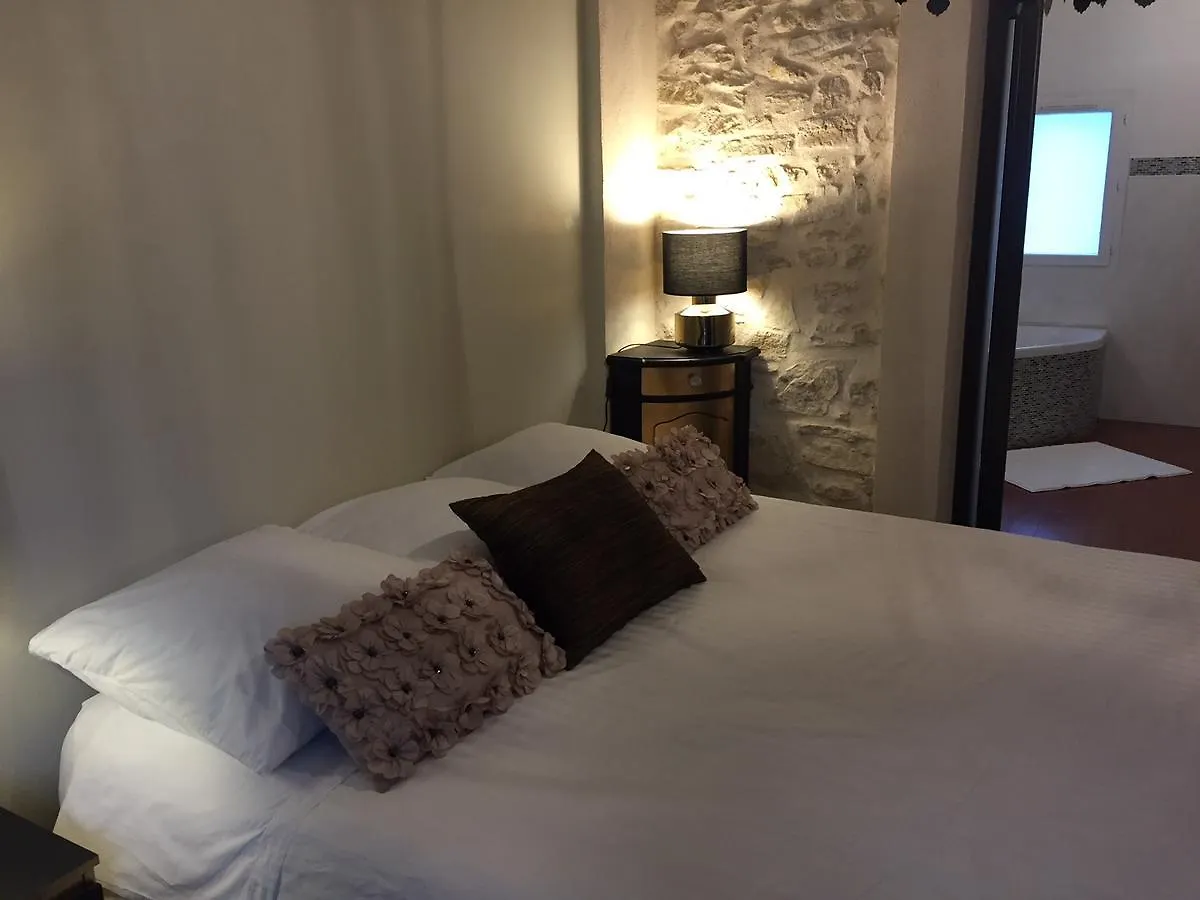 Le Mazet De Camaisse Bed & Breakfast Eguilles France