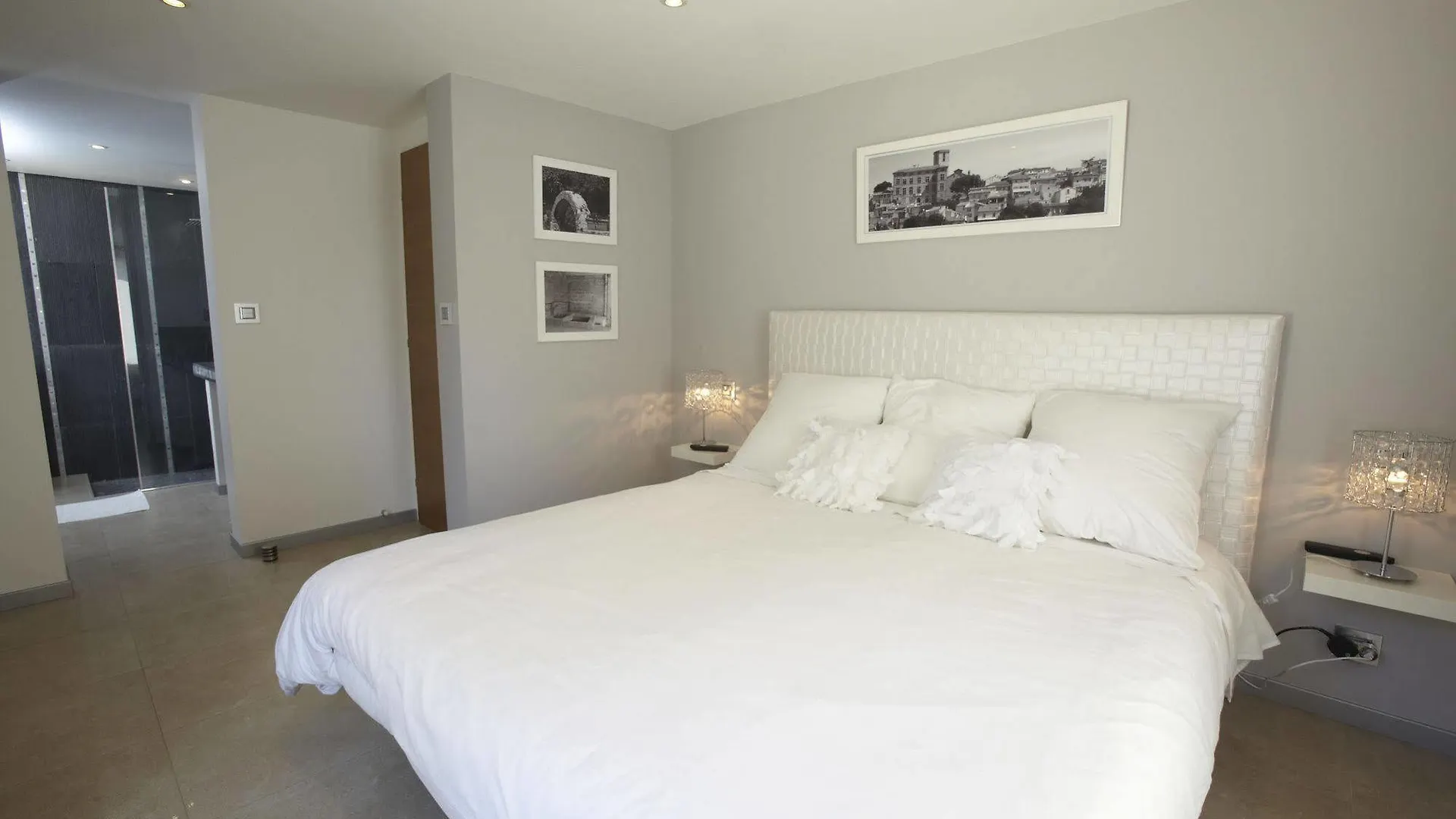 Le Mazet De Camaisse Bed & Breakfast Eguilles 0*,  France