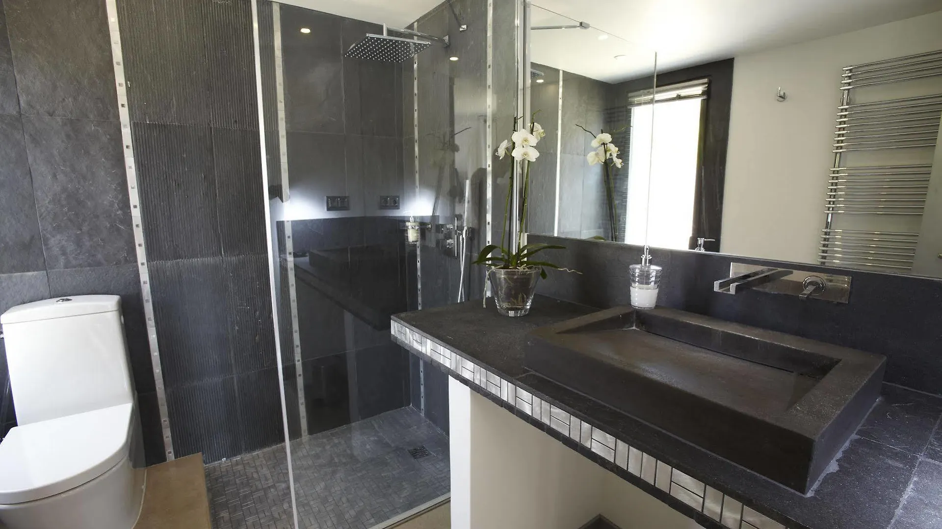 Le Mazet De Camaisse Bed & Breakfast Eguilles