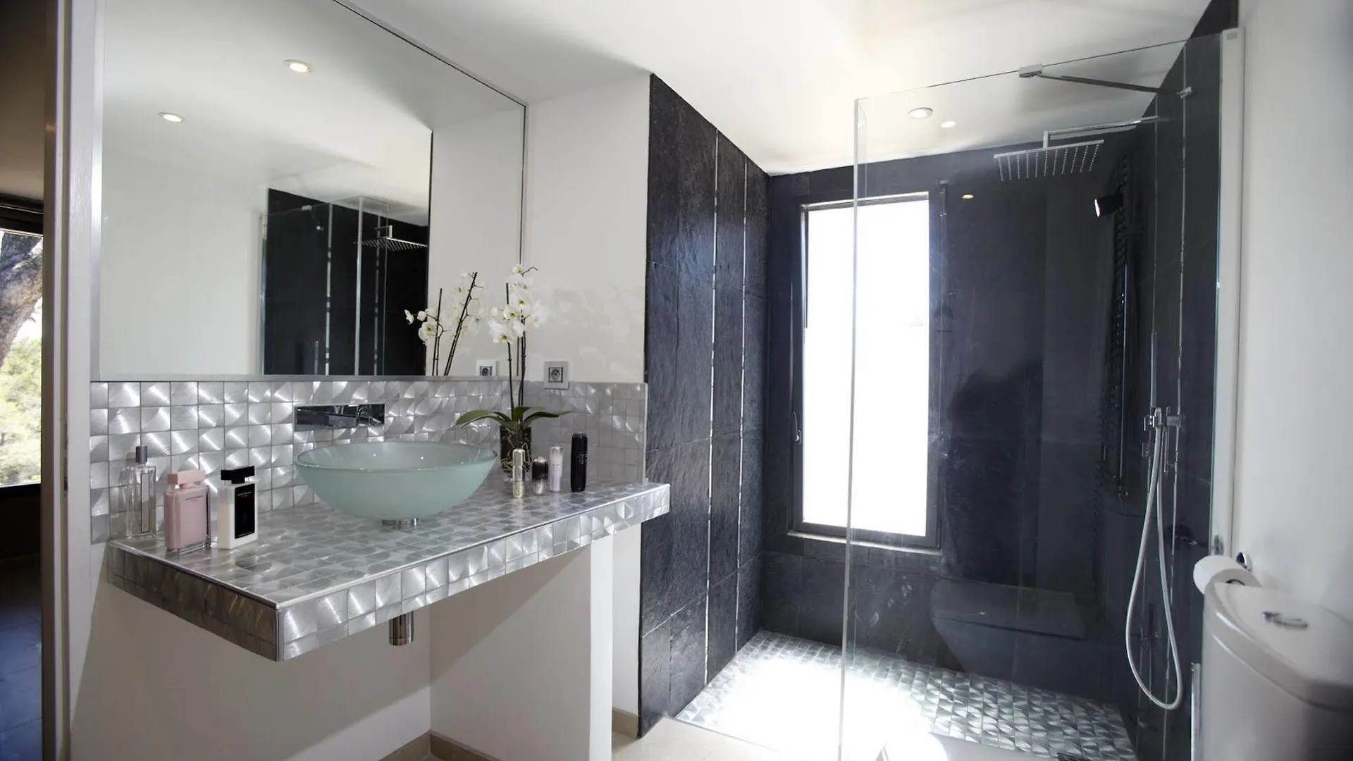 Le Mazet De Camaisse Bed & Breakfast Eguilles