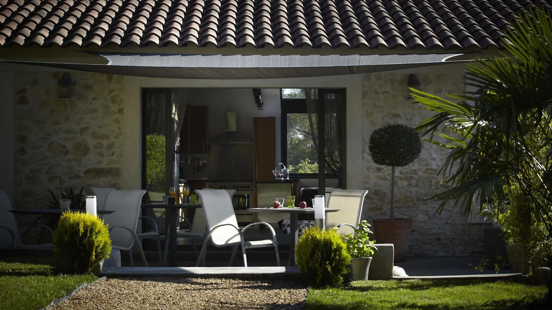Le Mazet De Camaisse Bed & Breakfast Eguilles